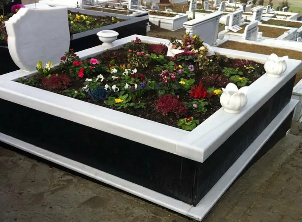 Siyah Granit Mezar 21