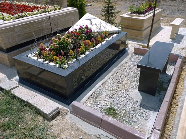 Siyah Granit Mezar 23