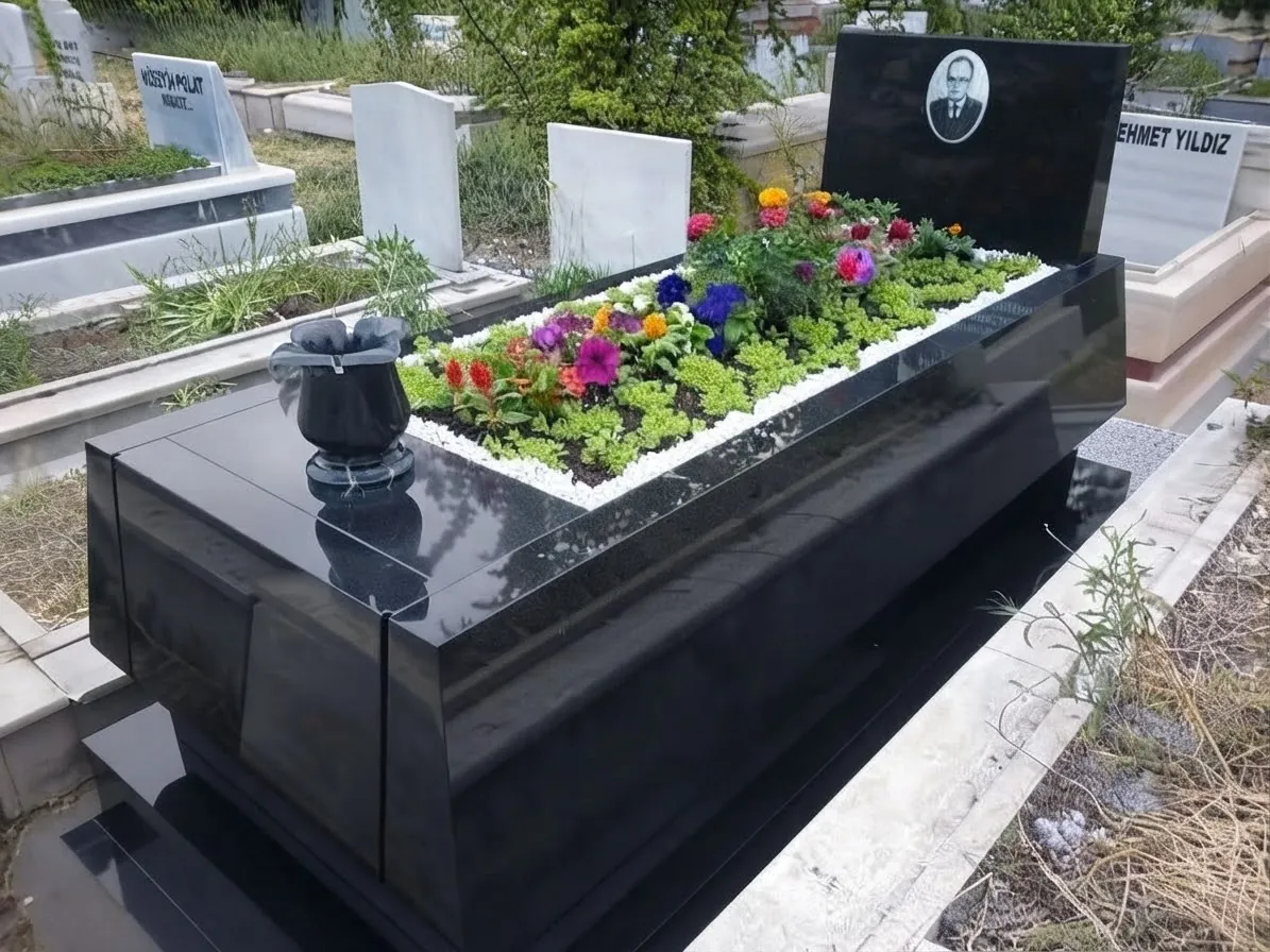 Siyah Granit Mezar 27