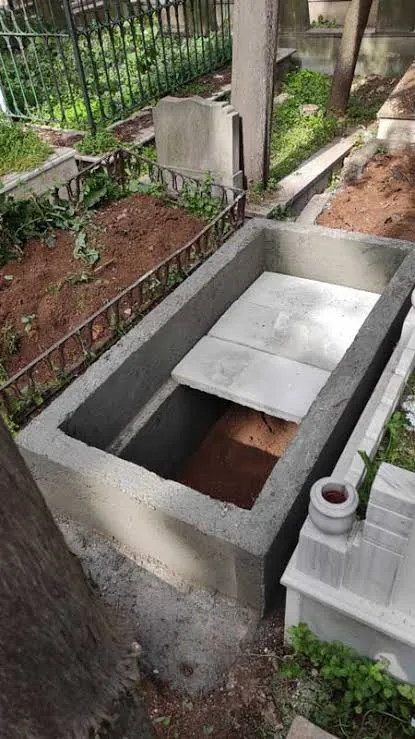 Lahit Mezar 05