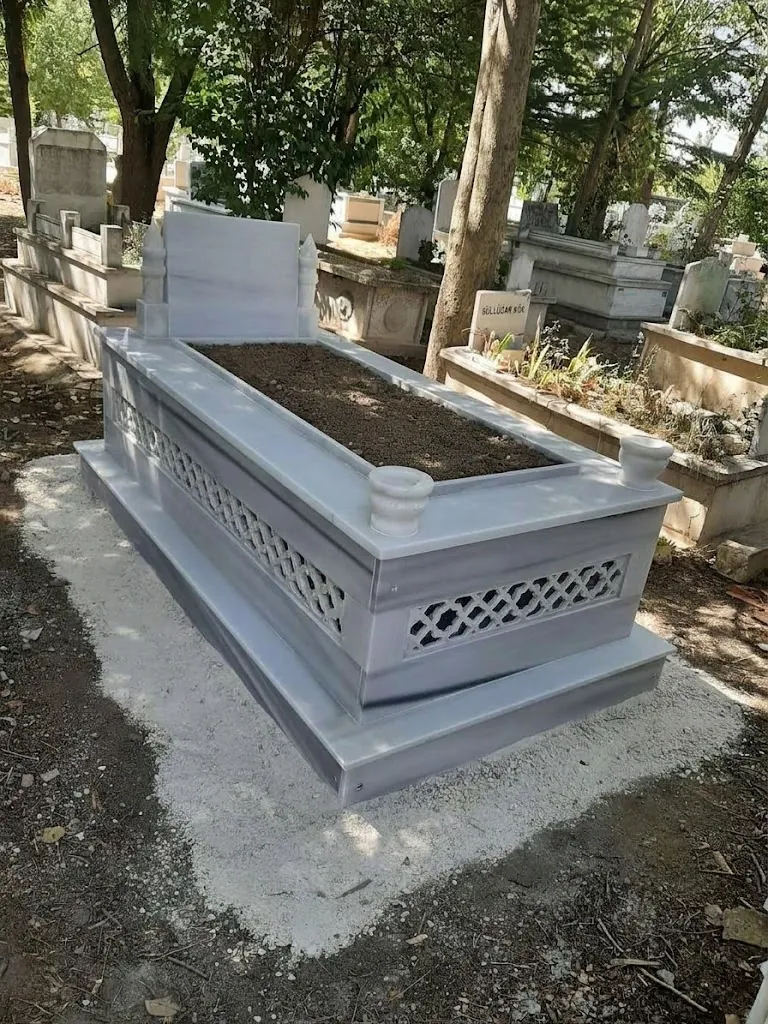 Marmara Mermer Mezar 09